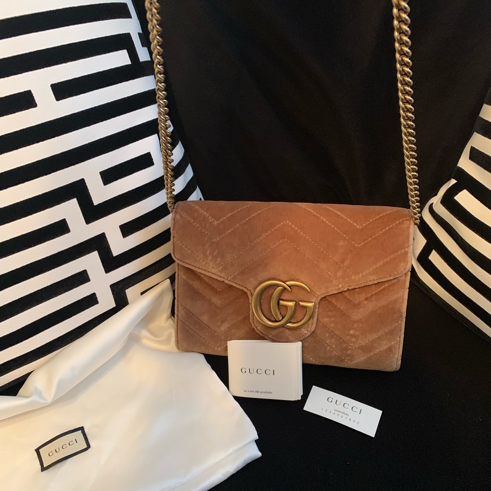 *SOLD* GG Marmont 2.0 Matelasse Velvet Wallet